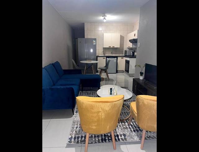 2 BEDROOM APARTMENT FOR SALE IN NOORDHANG